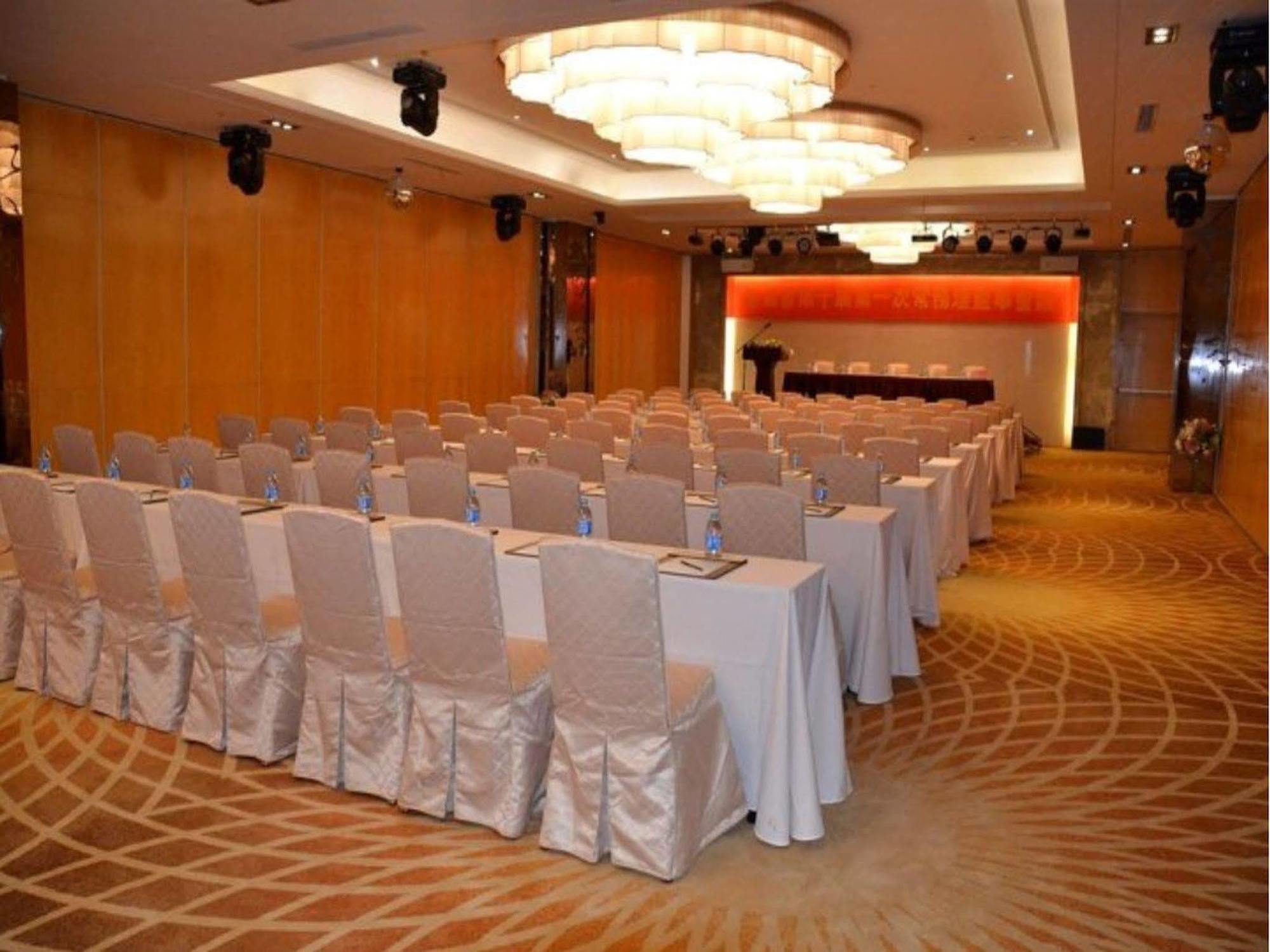 Windsor Park Hotel Kunshan 곤산 외부 사진